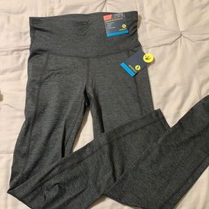 Brand new compression leggings size small